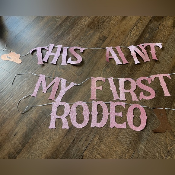 “Second rodeo” second birthday decorations - Picture 3 of 4